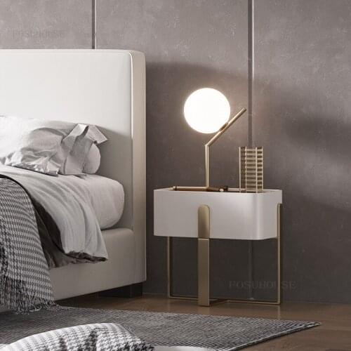 Nordic Solid Wood Nightstand Minimalist Modern Bedroom Furniture Nightstands Luxury Storage Small Apartment Locker Nightstands