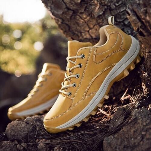 2020 Autumn New Mens Hiking Shoes Outdoor Mountain Climbing Sport Shoes Lace Up Sneakers Men Non-slip Hunting Trekking Shoes