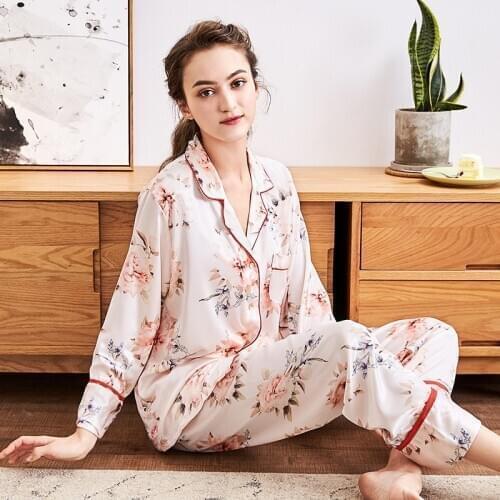 Silk pyjama womens summer long sleeves sleepwear two-piece set Autumn pink pajamas for women Floral pijamas women