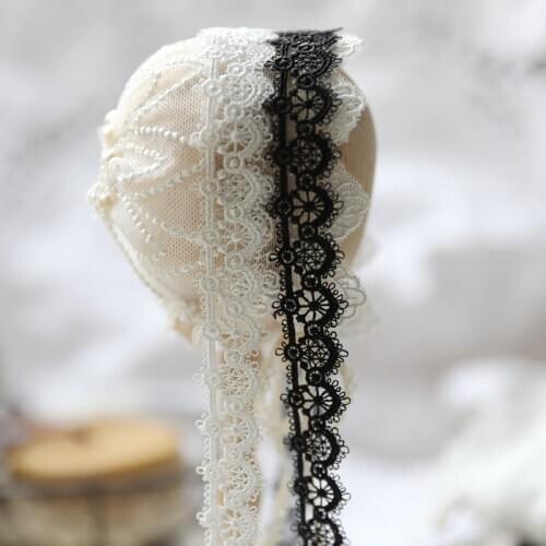 4Mts Width 2CM high quality black white water-soluble embroidery lace Home curtain throw pillow ladies underwear trim lace X212