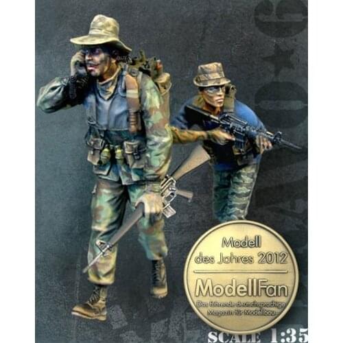 1/35 scale US Vietnam War Communications Soldier 2 people miniatures Resin Model Kit figure Free Shipping