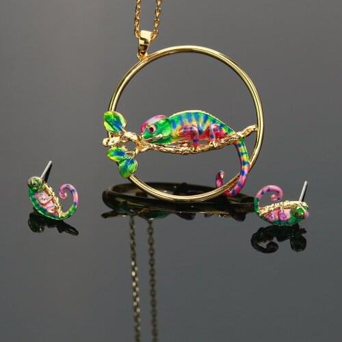 Charms Chameleon Necklace For Women Fashion Jewelry Accessories Copper Enamel Glaze Animal Pendant Neck Good Gift