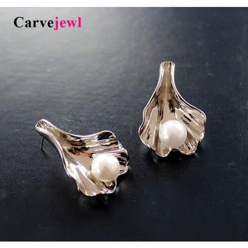 Carvejewl ginkgo leaf stud earrings for women jewelry Korean design lovely gold silver plated simulated pearl earring wholesale