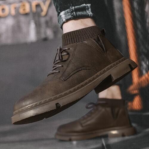 2020 Fashion Leather Gentleman Shoes Men slip on Business Driving Shoes Handmade Loafers chaussure Party Flats Dress Shoes