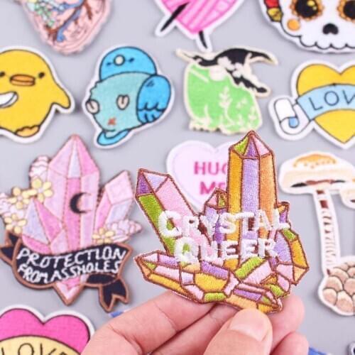 Crystal Patches For Clothing Cartoon Embroidered Patches For Clothes Stripe Love-shape Diy Embroidery Patch For Clothes Applique