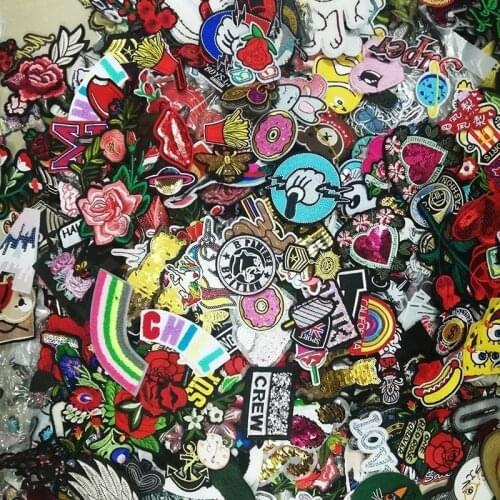 Wholesale 30pcs/lot Random cartoon fashion iron in boys and girls clothes for clothing holes repairing accessories