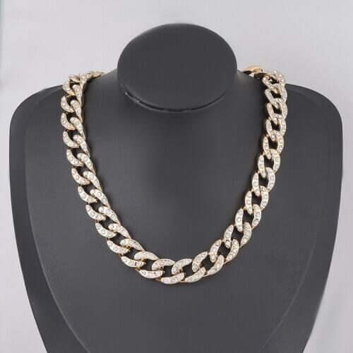 Find Me Simple Geometric Alloy Necklace Rhinestone Acrylic Sweater Chain For Women Fashion Jewelry Accessories