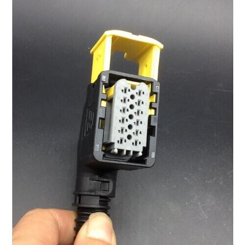 For Weichai Xichai Delong Auman for Bosch 2.2 Urea Pump Plug 6.5 Urea Tank Harness Socket cable wire line