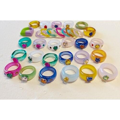 Fashion Acrylic Heart Shaped Rhinestone Rings for Women Big Transparent Chic Korea Ring For Girls Colorful Romantic Female Rings