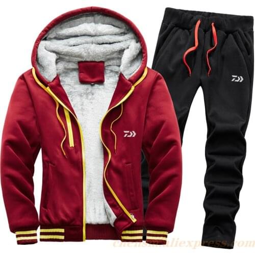 Dawa New 2020 Winter Mens Fishing Sets Thickened Plus Velvet Warm Outdoor Sports Sportswear Solid Color Casual Sweater Suit