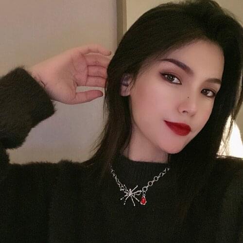 Red Crystal Pendant Necklace for Women Hip Hop Exaggerated Clavicle Chain 2021 Fashion Jewelry Short Necklaces Female Simple New