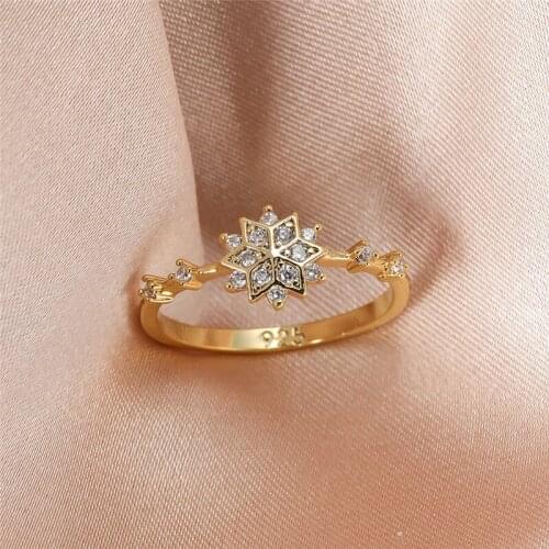 White Zircon Small Stone Cute Snowflake Rings For Women Wedding Jewelry Vintage Fashion Yellow Gold Flower Ring Birthday Present