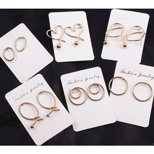 Fashion Simple Golden Geometric Irregular Hollow Butterfly Exquisite Ball Ball Round Heart Exquisite Womens Earrings Wholesale