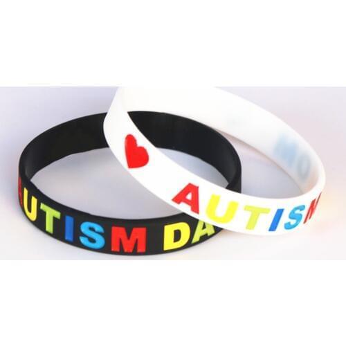 50PCS New Design Love Autism DAD and MOM Silicone Wristband Bracelet 2 Colours Available Black White Bangles Family Gifts SH123