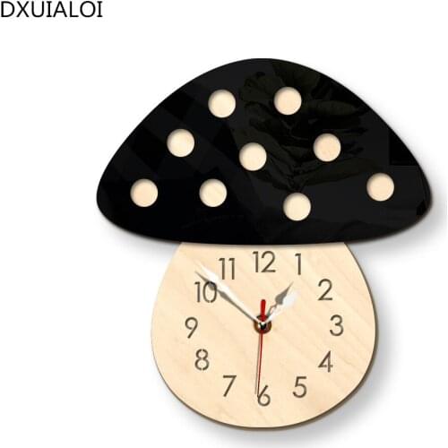 New best selling kindergarten cartoon hanging Creative childrens room decoration colorful mushroom clock best gift
