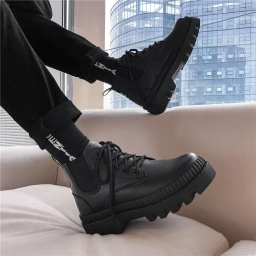 Boots Mens Non-slip Waterproof 2021 Winter Mens Shoes High-top Tooling Platform Short Boots British All-match Army Boots