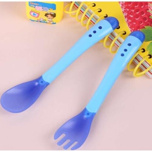 New Handy Heat Sensing Thermal Spoon Baby Kids Weaning Silicone Head Tableware Baby Soft Head Safety Temperature Spoon Infant