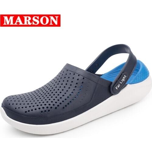 Men Sandals Summer Hole Shoes Rubber Clogs Men EVA Unisex Garden Shoes Breathable Beach Flat Sandals Slippers Zapatos Hombre