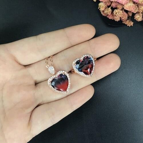 QTT Luxury Womens Vintage Ring Necklace Set 14k Rose Gold Chains AAA Heart Zircon Stone Pendant Fashion Jewelry Sets