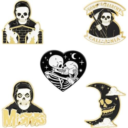 Metal Skull Cartoons Badges Lapel Pins Women Enamel Brooches Jewelry For Backpack Gothic Anime Badge Hijab Pin Brooch On Clothes