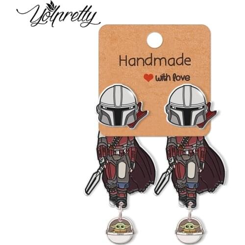 2021 New The Mandalorian Characters Mandalorian and Baby Yoda Epoxys Print Handcraft Acrylic Stud Earrings for Kids