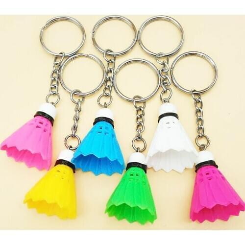 1pcs Simulation Badminton Key Pendant Resin Keyring Sports Souvenirs Keychain Fans Sports Supplies Gifts Key Ring Sports Memento