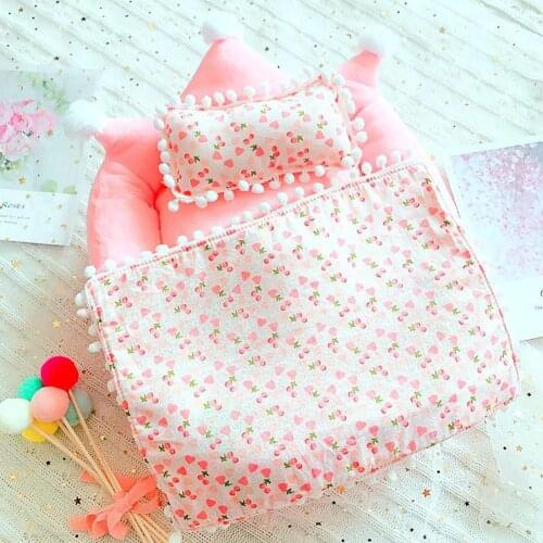 Miniature Funiture Fine Workmanship Doll Bedding Set Realistic Washable Plush Bedding Set Play Toy for Gift