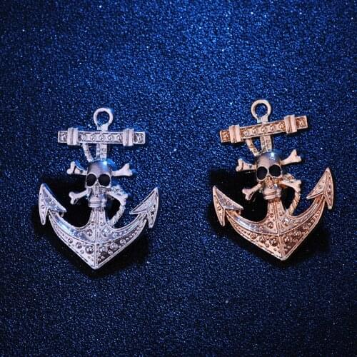 Anime Pirate Ship Anchor and Skull Brooches for Women Fashion Lapel Pin Backpack Bags Badge For Friend Kids Gifts