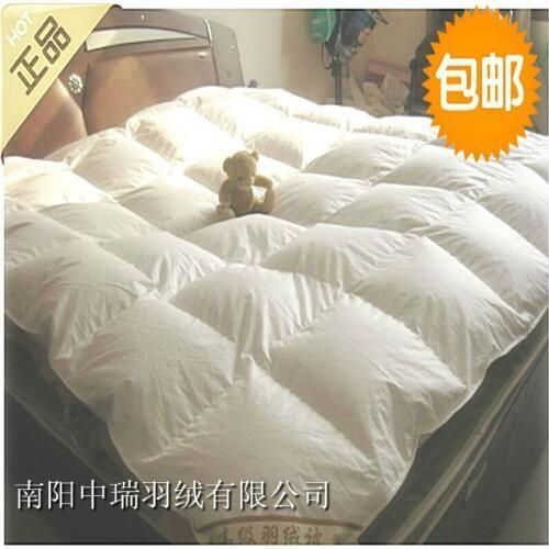 Single quilt 95% white goose down quilt & winter quilt comfortble 180*220cm filled 1000g goose down /paypal accepted