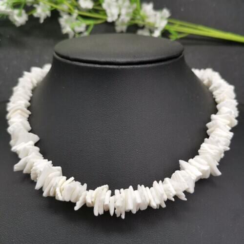 Bohemian style White Color Irregular Gravel Chip strand Choker Necklace For Women Natural Shell Necklace Female Beach Jewelry
