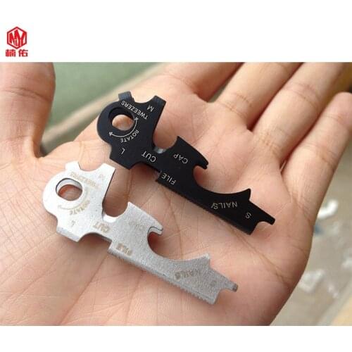 1PCS Stainless Steel Multi-Function Tool Keychain 8 In 1 Outdoor Life-Saving Equipment Camping Bottle Opener