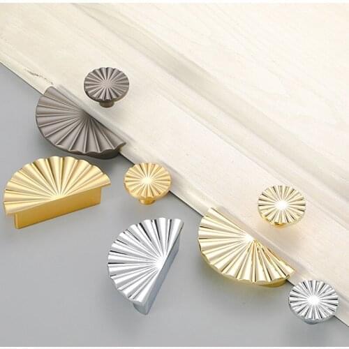 1Pcs Cabinet Handles Fan-shaped Cupboard Door Pulls Drawer Knobs Nordic Style Kitchen