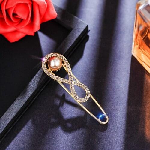 Ajojewel Women Lady Brooch Pin Pearl Rhinestone Needle Shape Brooches Fashion Sweater Coat Cardigan Pins Clothes Accessories