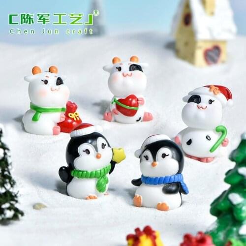1 PC New Christmas Figurines Garden Micro Landscape Deer Penguin Cow Cat Miniature Snowman Bonsai Decor Dollhouse Ornament