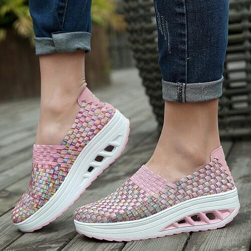Womens Fashion Sneakers Female Sneakers Sport Shoes Female Running Shoes Sports Shoes for Women 2021 Trainers High Quality
