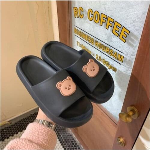 Shoes Slippers Summer Winter Womens Bathroom Slippers Slides Cartoon Bear Patterns Couple Flat Indoor Shoes