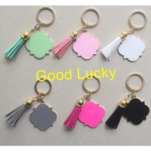 500pcs/lot Wholesale 2019 Stock Mixed Colors Cheap Gold Plated Cheap Large Vinyl Enamel Quatrefoil Suede Tassel Keychain