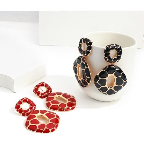 AENSOA Alloy Tortoise Crack Drop Earrings Fashion Simple Dangle Earrings Unusual Pendant Earring Jewelry Party Gift Red Black