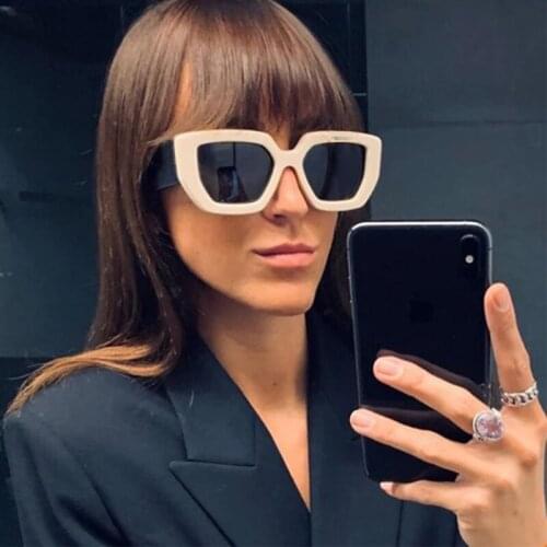 Big Frame White Sunglasses Women Luxury Brand Fashion Men Trending Shades UV400 Oversized Square Sun Glasses 2021 Gafas Sol