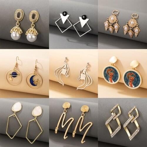 Docona Chic Pearl Star Moon Anime Drop Earring for Women Luxury Crystal Geometry Alloy 2021 Female Fashion Jewelry Accessories