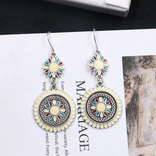 Vintage Earrings For Women Flower Earring Round Alloy Earrings Fashion Jewelry Eardrop