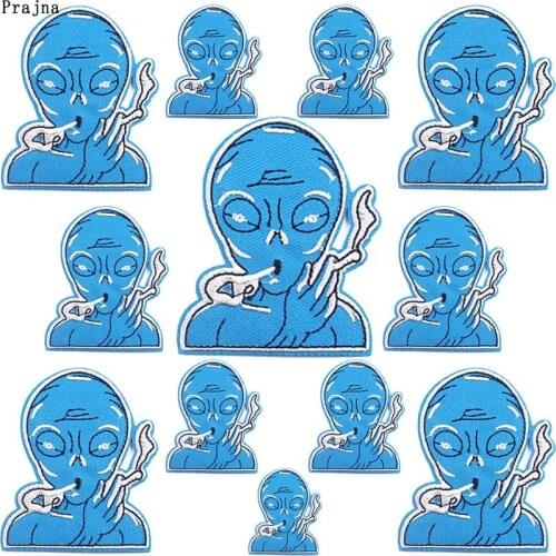 Prajna 1PCS /10 PCS Smoking Alien Emroidered Patches For Clothing T Shirt Iron On Hippie Alien Patches Space UFO Patch Wholesale