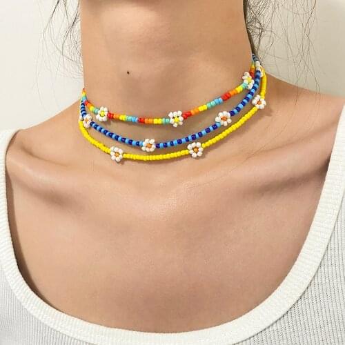 EN Trendy Bead Strand Beaded Choker Necklace For Women Bohemian Colorful Handmade Short Daisy Pearl Necklace Collar Jewelry