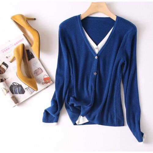 Autumn and winter 2020 new V-neck fake two button stretch cardigan womens sweater long sleeve bottomed sweater