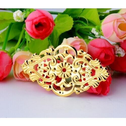 MIAOCHI 30Pcs Gold Tone Filigree Flower Wraps Connectors Metal Crafts Decoration DIY Findings Connectors 5.4x3.2cm J2717