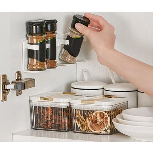 1Pcs Kitchen Storage Rack Wall Mount Ingredient Spice Bottle Shelf Plastic Clip Rack Cabinet Door Hooks Jars Spice Holder Tools