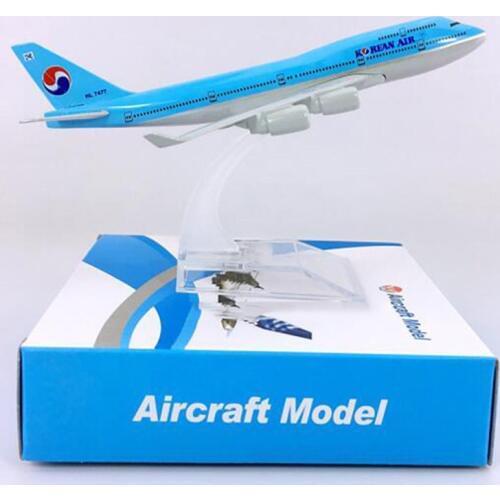 16CM 1:400 Boeing B747-400 Model Air Korean Airplane with Base Alloy Aircraft Plane Collectible Display Toy Model Collection