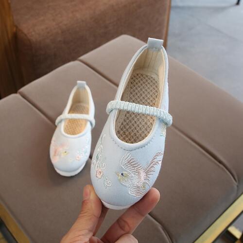 Kids baby cloth shoes children girls embroidered shoes soft tendon bottom Chinese style hanfu shoes performance fashion sneakers