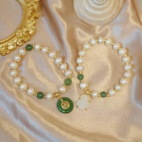Vintage Natural Baroque Pearls Beads Bracelets for Women Female Jade Pendant Bracelet Bangle Fashion Jewelry Accessories YBR295