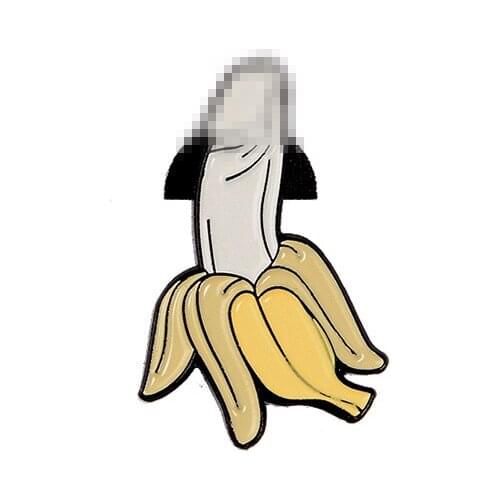 Banana Shape Spoof Brooch Bag Hat Shirt Collar Alloy Badges Broches for Men Women Badge Pins Brooches Jewelry Accessories